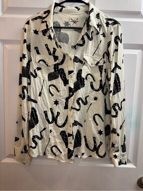 Cotton Rye Ivory Button-Up with Black Western Print